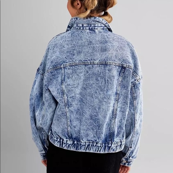 Buckle acid washed jean jacket by Bridge by Gly - Picture 2 of 5